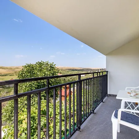 Lejlighed Stunning In With House Sea View
