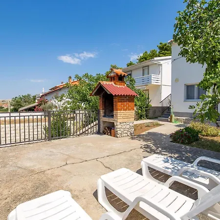 Stunning In With House Sea View *